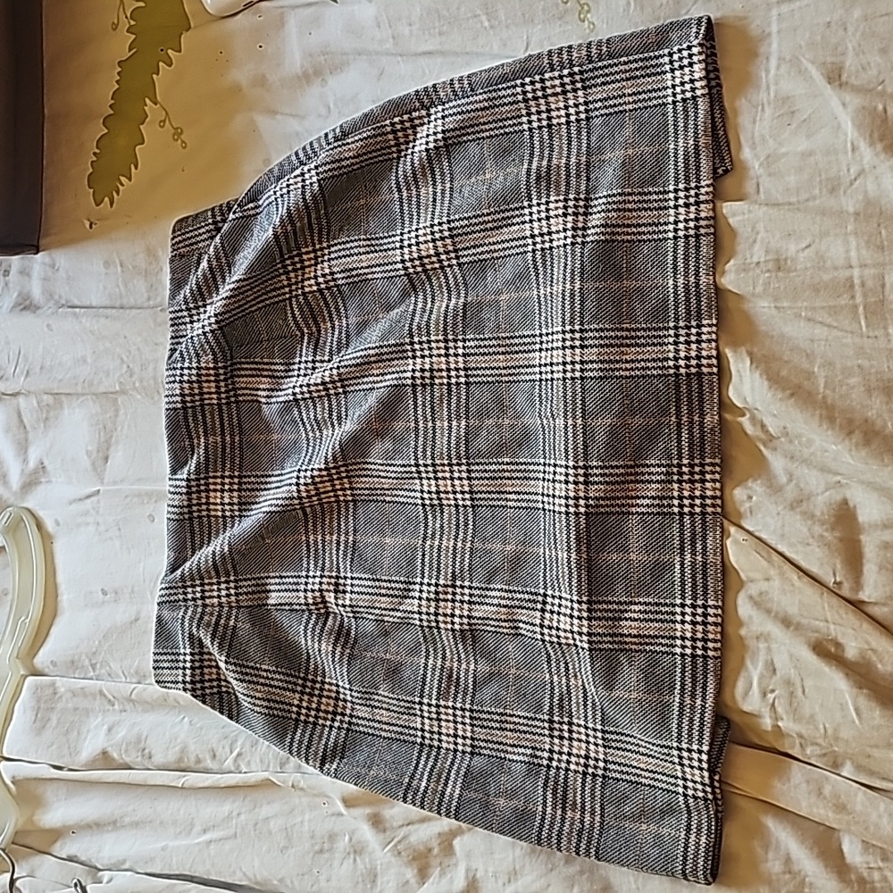 Plaid skirt